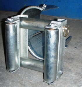 Steel Bellmouths With Cable Rollers For Faster Cable Pulling Into Cable Ducts - See more at: https://www.cablejoints.co.uk/blog/article/steel-bellmouths-cable-ducts#sthash.iXvYHchG.dpuf
